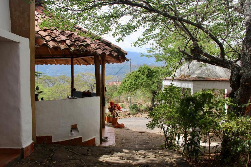 Nomad Hostal - Barichara Buitenkant foto